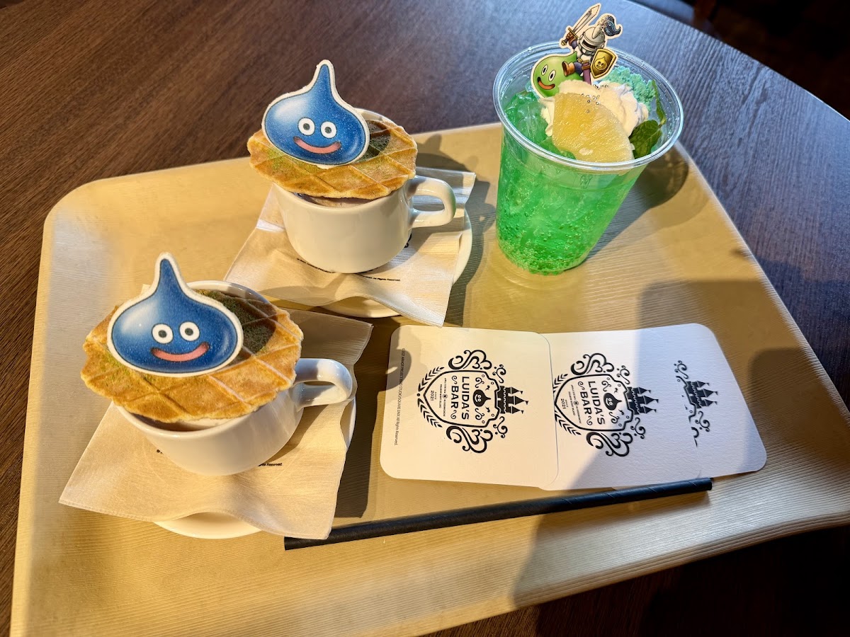 Luida's Bar Photos 2